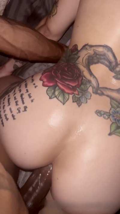 her backdoor is so tight 🥵