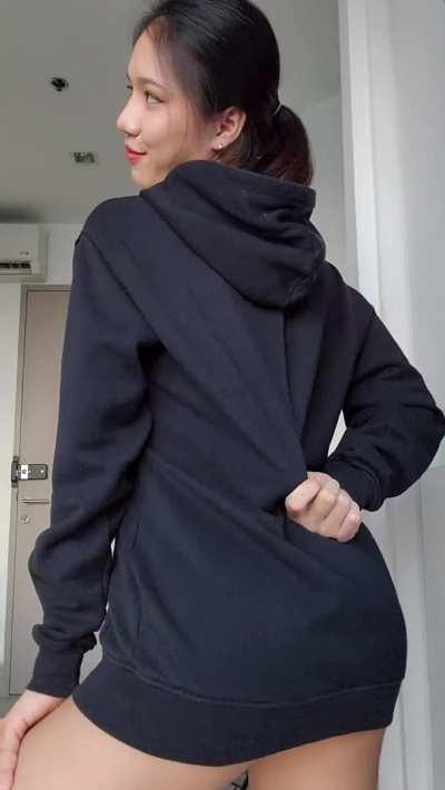 Bitch I am stylish😎