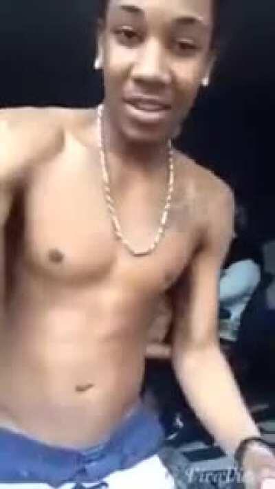 WCGW tasing a bracelet?