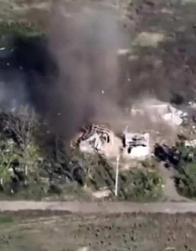 Russian takes flight. Watch until the end