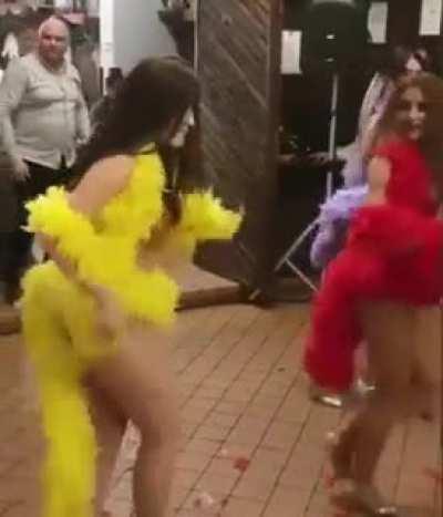 Why help when you can look at pretty ladies?