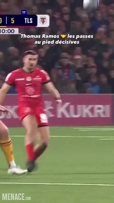 The Stade Toulousain fullback has perfected this art 😮‍💨👌