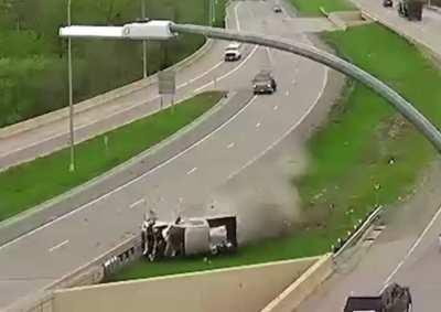 Texting and Driving Don’t Mix, driver survived.