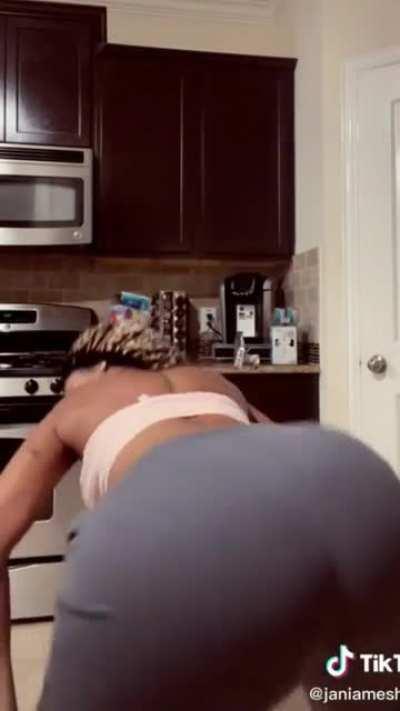 Joggers Twerk 🍑🔘