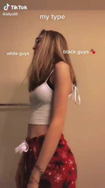 Of Course This White Queen Loves🍫