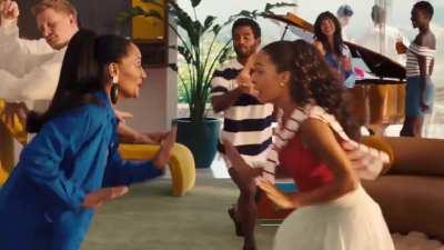 Old Navy With Yara Shahidi