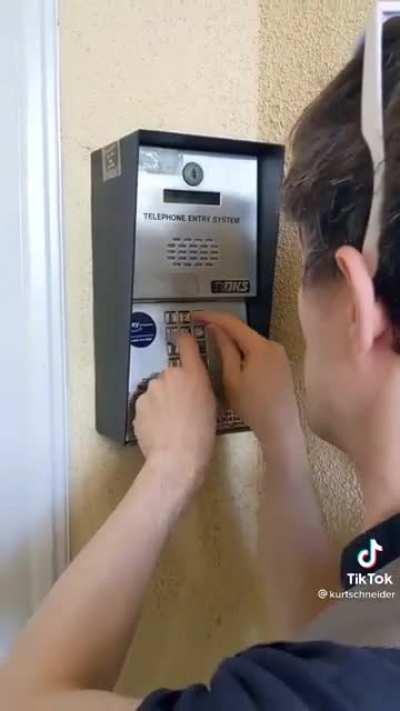 Did I get Rick rolled by a keypad?!?!