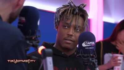 Listening to this now really hits different. Addiction is a disease and he didn’t want to make drugs seem cool because he knew that you’d end up dead from it. For the people that say “He should’ve just quit” don’t understand how hard addiction can be.