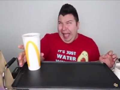 I love cheese.....LAAAAAACRIIIMOOOOOOSAAAAAA