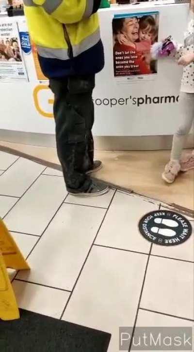 Behold the anti-vax master race! Please excuse my attempts at protecting the child's identity, I done more than the parents did to anyway.