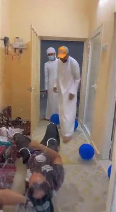 He trusted them 😳