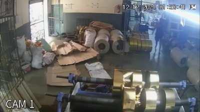 Lathe accident, man is lucky to walk away without any serious injuries.