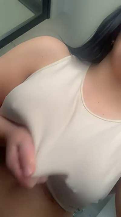 I want your mouth on my big titties 👅