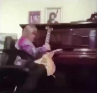 I can feel it caaaalin in the air tonight