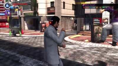 Ok, I get that he’s the Dragon of Dojima and all, but he didn’t have to do all of that did he 🤨