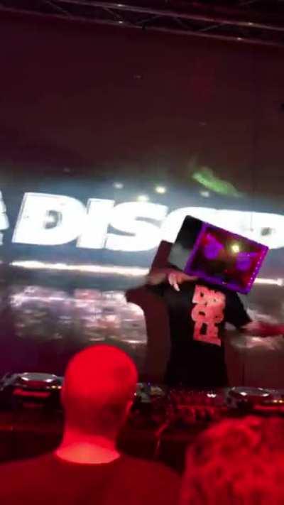 Barely Alive throwing down