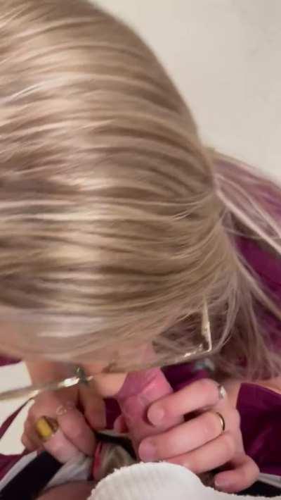 Head nurse blowjobs are the best blowjobs 😍💦