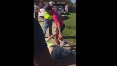 String-bean Vs. Big-boy