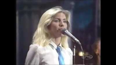 Debbie at SNL - Love T.K.O. (1981)