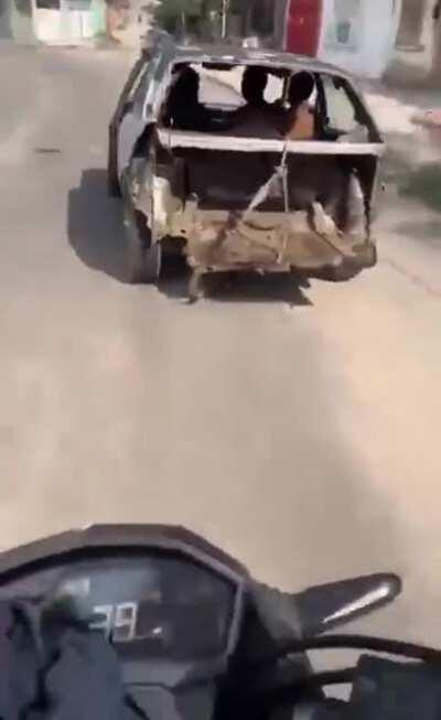 eu e meus casas chegando no churra dos subs 😎 😎 😎