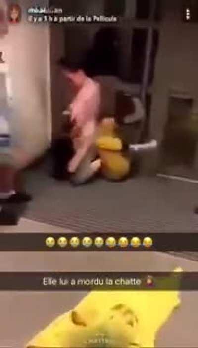 Girl get slammed to the ground, Decides to bite opponents pussy the get away