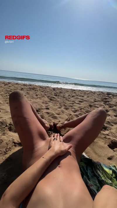 Beach’s makin me wild only you’re absent