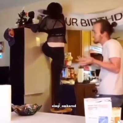 Mujhe bhi Batista boom dena hai 😩