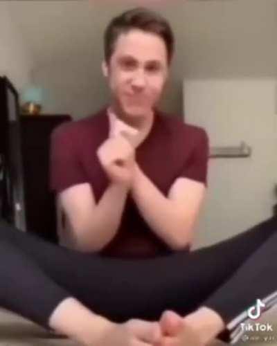 I only watched it for the boom