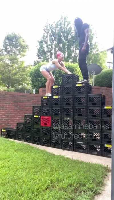 Crate Challenge Content Creators Edition 😂