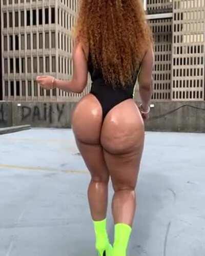 That thing movin' and groovin'..