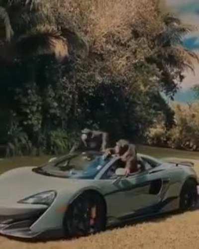 mucalol chegando no churras