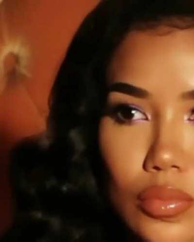 Only deep strokes for this bitch