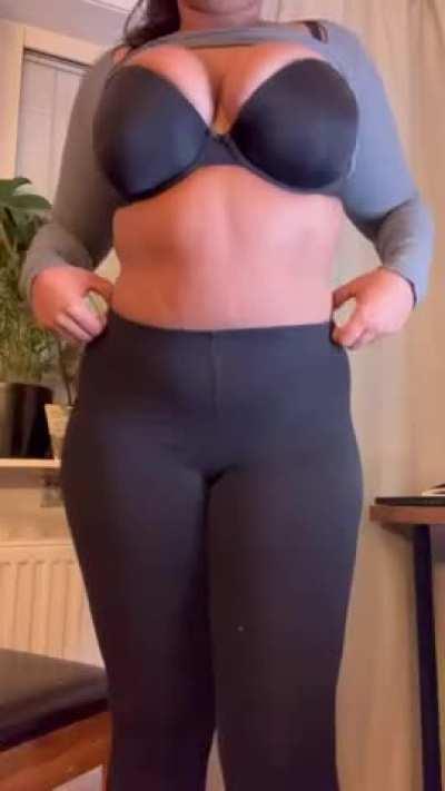 i hope chubby girls are ur preference :P