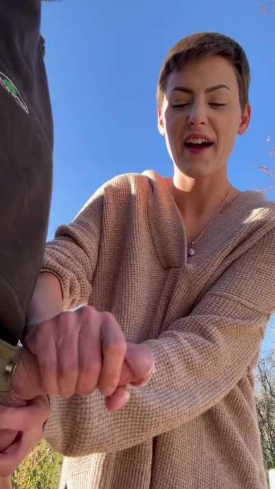 She definitely knows how to “finish the job”🤤