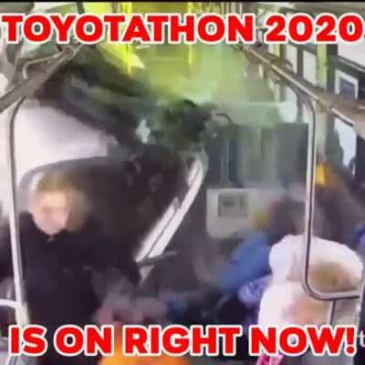 Don't mind me I'm just gonna share random videos i found on my phone #5