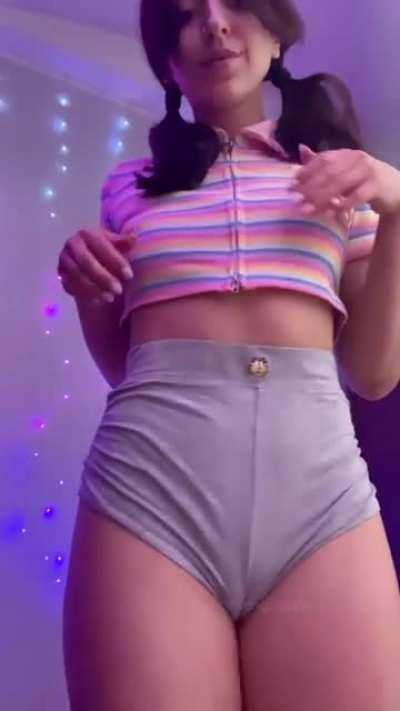 My ass is tiny but i can fit ur dick inside it for sure