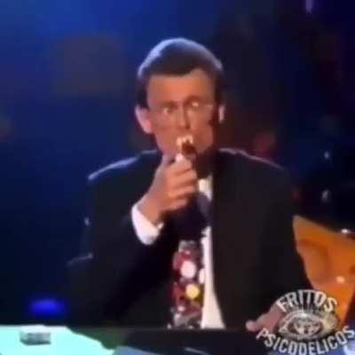 MUCA DEPOIS QUE FECHA A LIVE