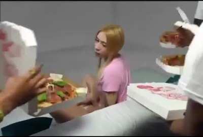 A normal pizza ad from Ukraine