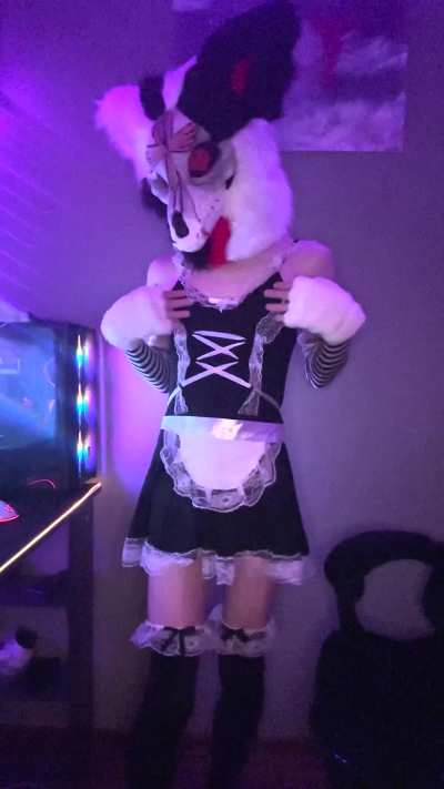 My maid set :3
I'm still very nervous recording the video x3