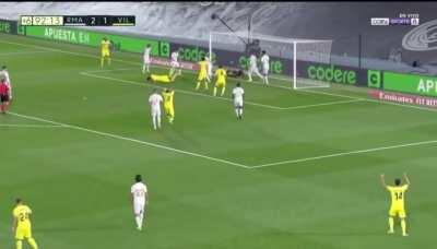 That double save from Courtois, shows that those €50 million were a bargain.