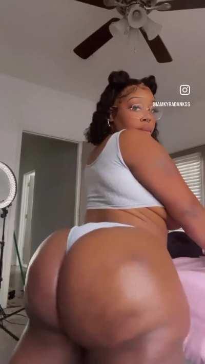 How many inches you think her ass is?