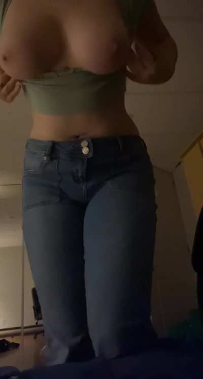 Amateur Big Tits Tits Porn GIF by tnk2002