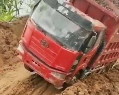 Не успел выпрыгнуть