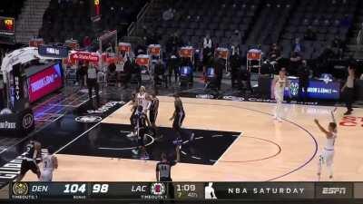 [Highlight] Facu extends the lead to 9 with 1:08 left with a huge three