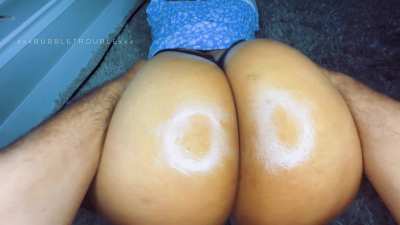 Break my bolt 🙇🏻‍♀️💕