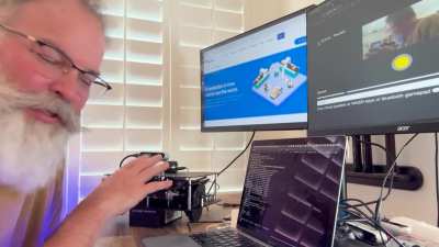 Experimenting with embodied AI