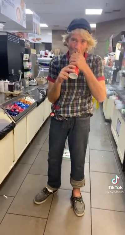 Didn't this guy win a snowboarding competition in an 80s movie?