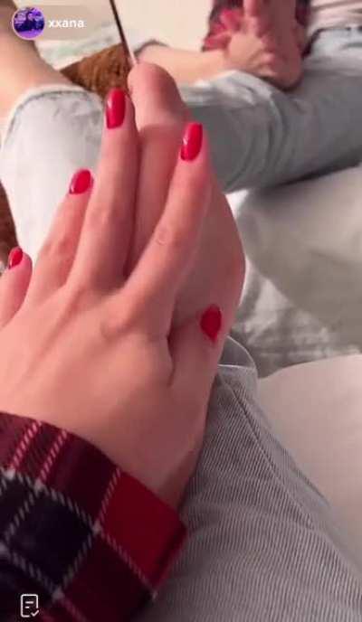 Absolute HIGHLIGHT!@x_x_a_n_a still live on TikTok showing feet galore from all angles with a mirror! Don’t miss this!