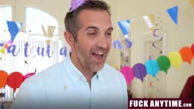 Gooning Problem Solved With Freeuse