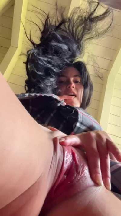 riding your face is one of my favorite hobbies🙈